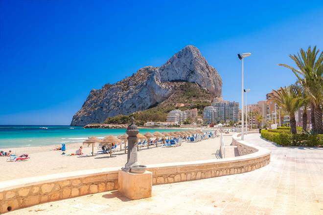 Barcelona to Alicante Terminal by Train from €5.35 | AVE Tickets | Trainline