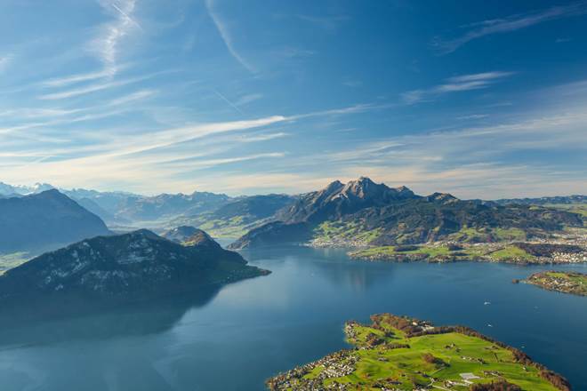 Lac de Suisse | Top 10 des Plus Beaux Lacs de Suisse | Trainline