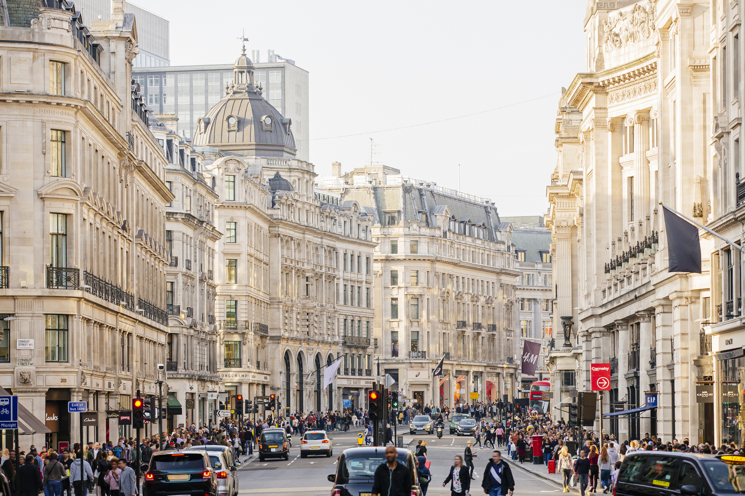 6 Best Places for Shopping in London | Trainline