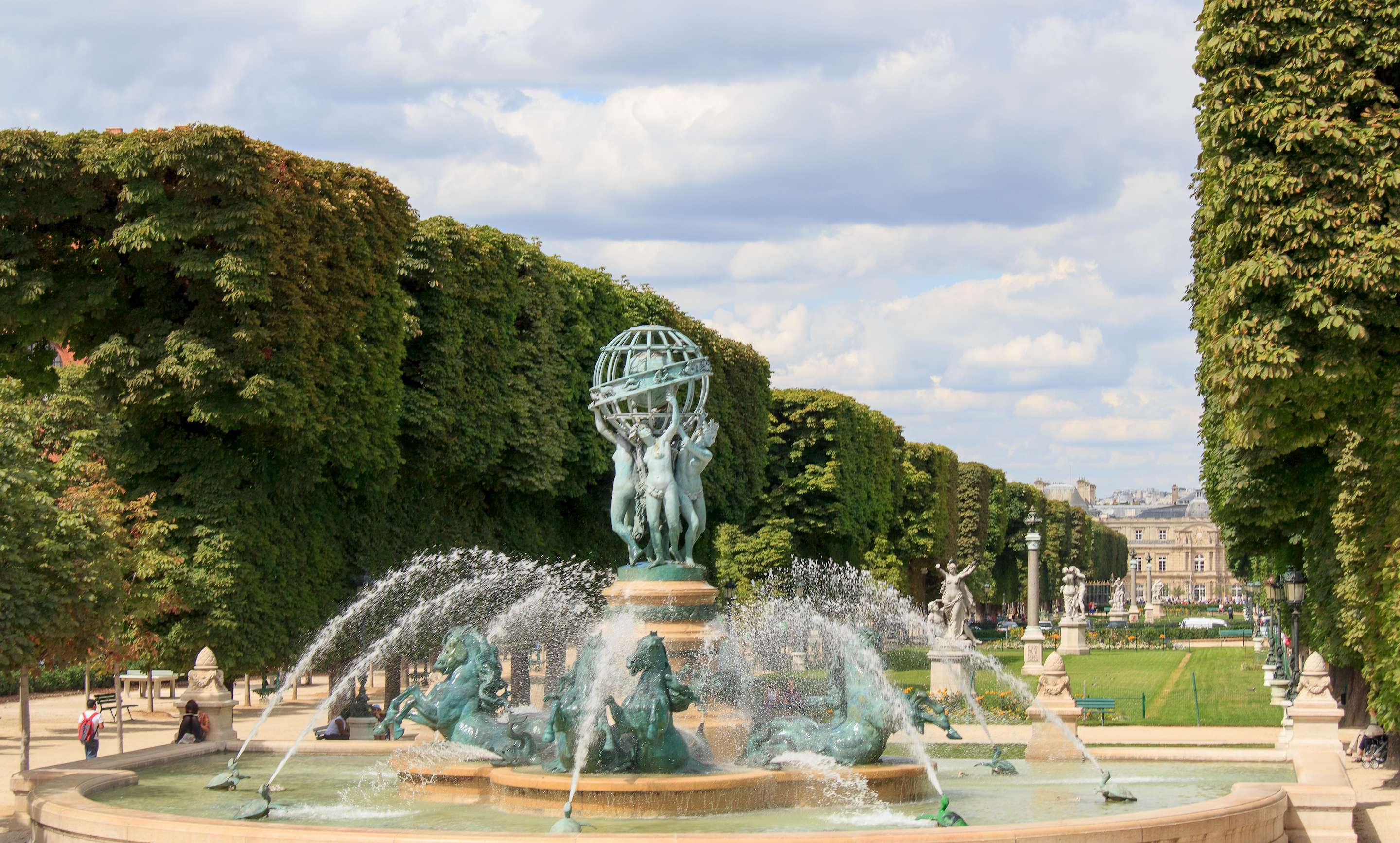 Top 10 Best Parks and Gardens in Paris | Trainline