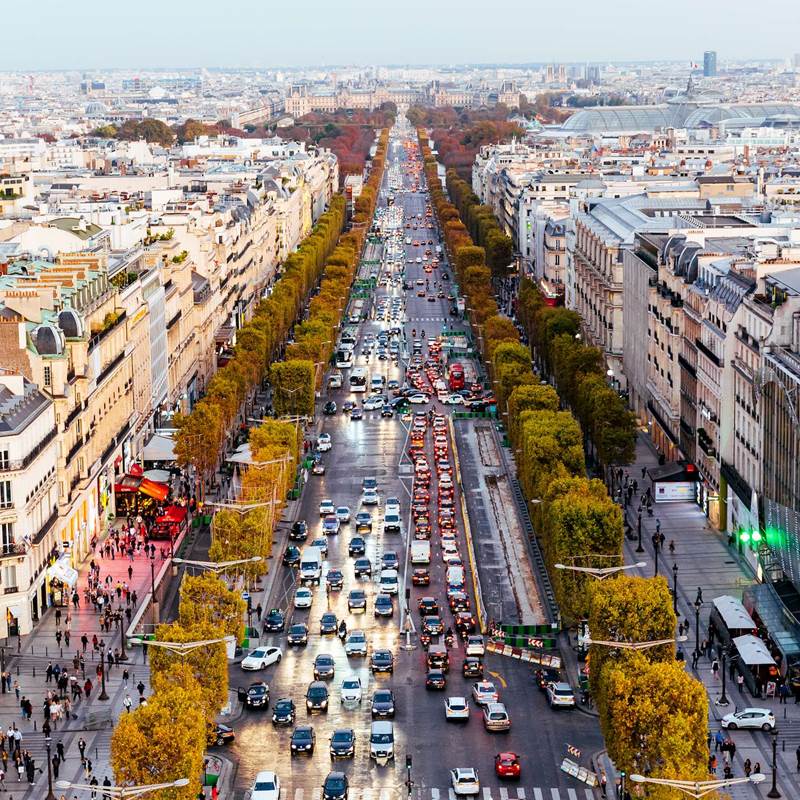 Visiter les Champs-Élysées | Toutes les infos pratiques | Trainline