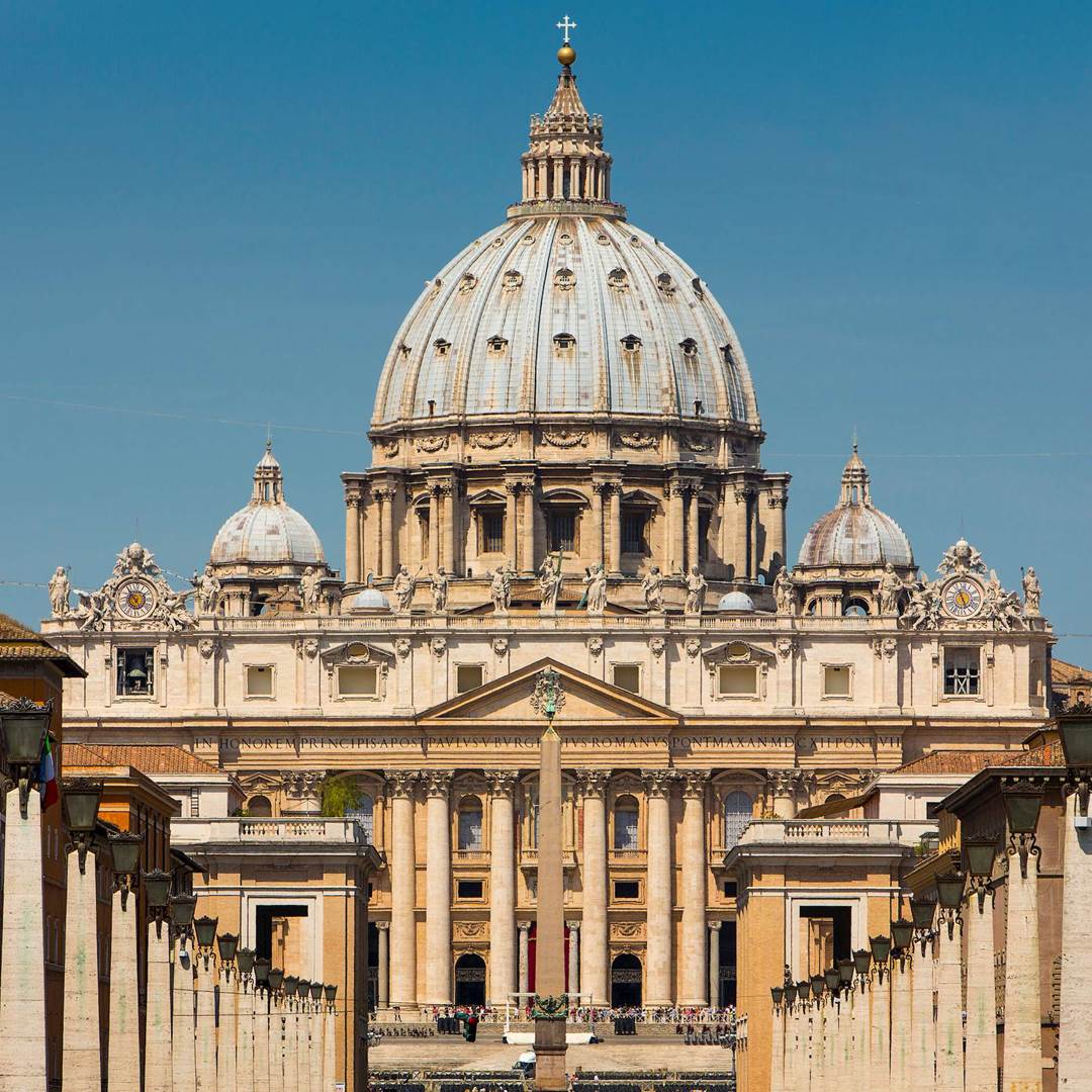 Visiting St Peter's Basilica in Rome | Trainline