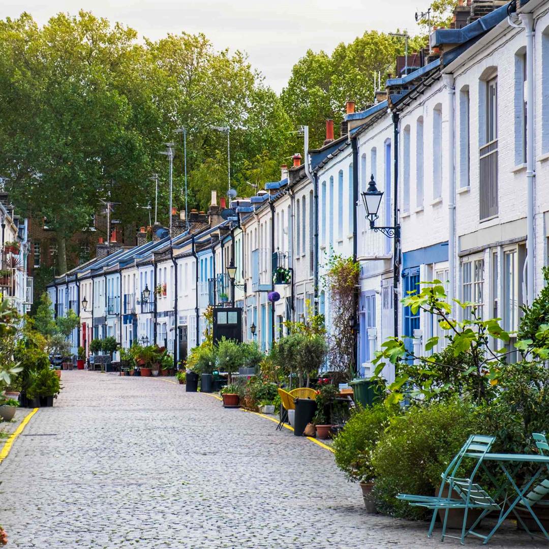 The Filming Locations from the Movie Notting Hill - Hooked on Houses