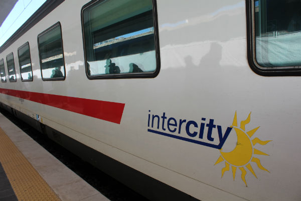 Orari treni, Orari Trenitalia e Italo | Orari in Tempo Reale | Trainline