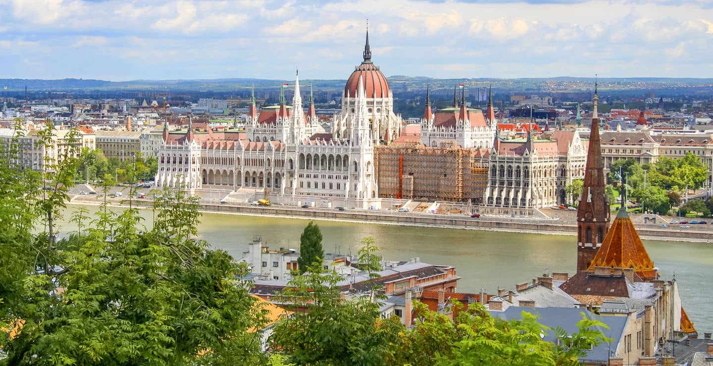 Vienna Hbf to Budapest by Train from € 9 | Cheap Tickets & Times | Trainline