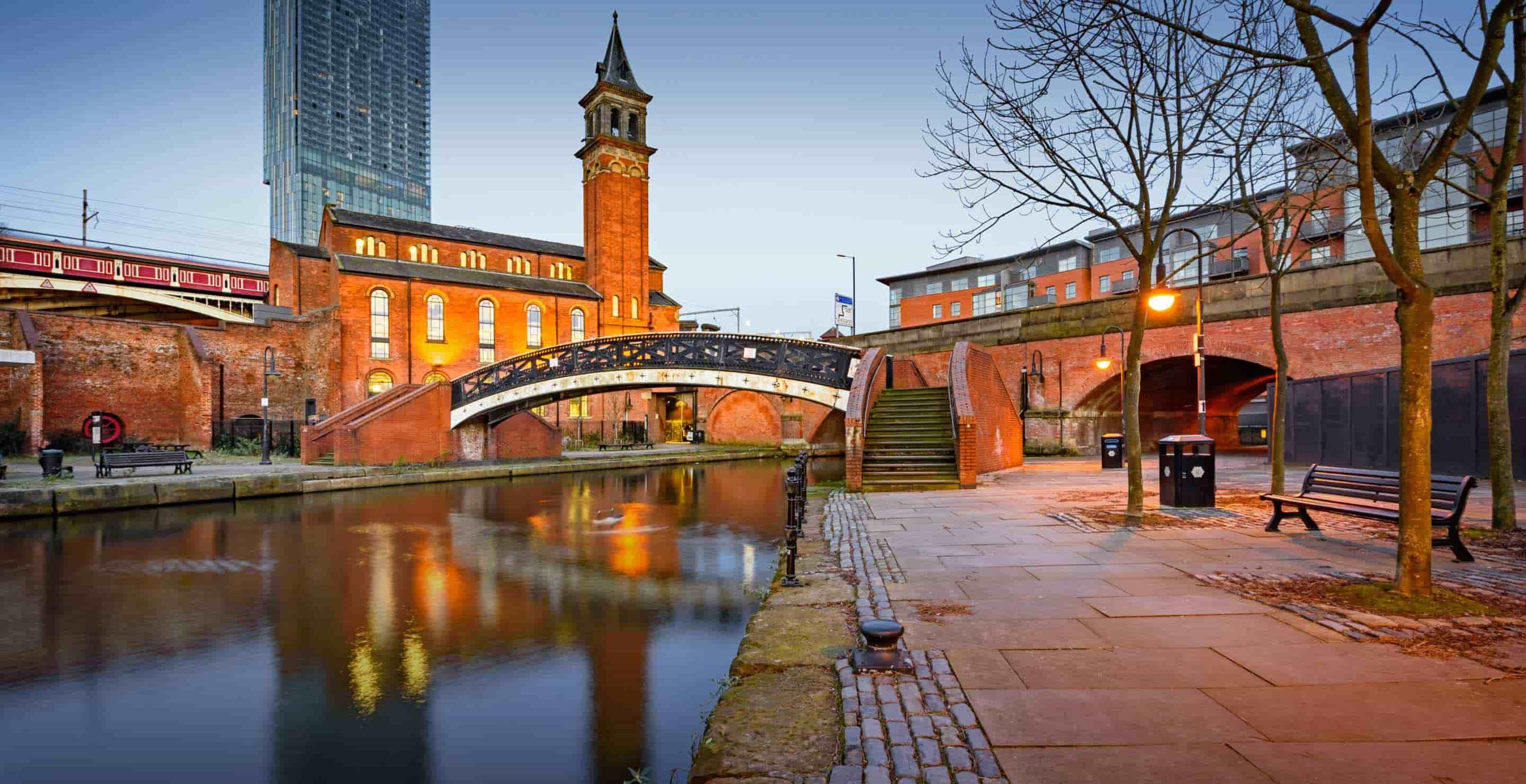 Trains London to Manchester from £28 | Save around 70% CO2 vs Car